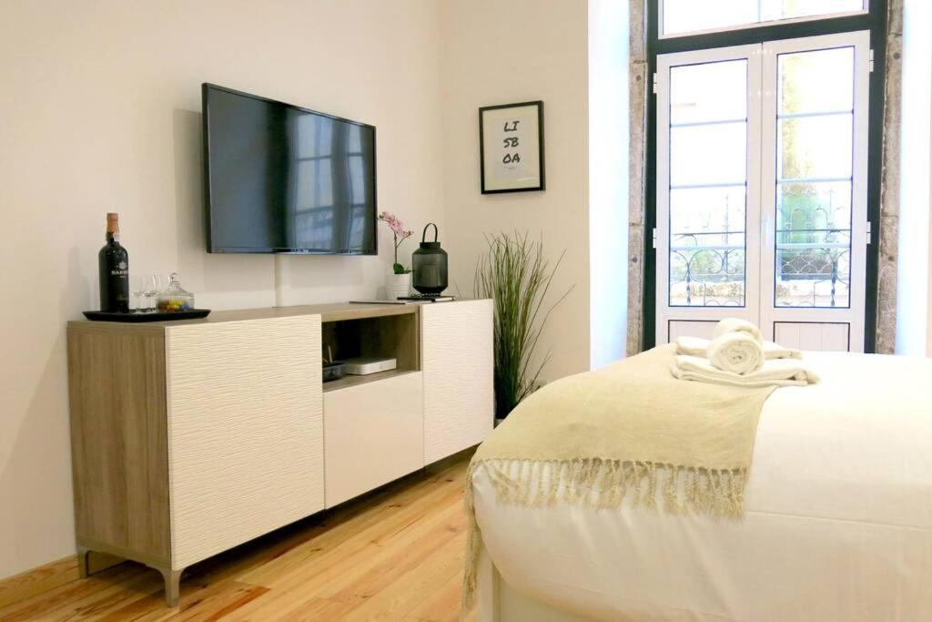 Beautiful Studio In Mouraria Lisbon Exterior photo